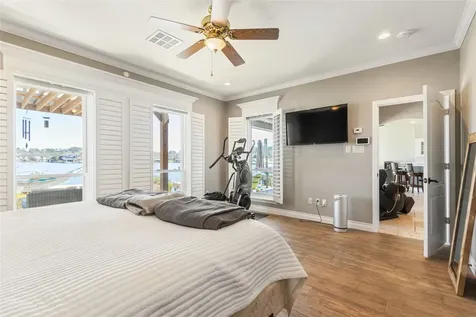 11 Villas Ways Drive Conroe TX 77356