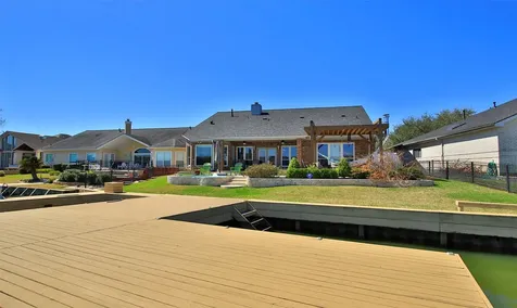 11 Villas Ways Drive Conroe TX 77356