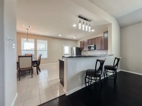 332 Country Crossing Circle Magnolia TX 77354