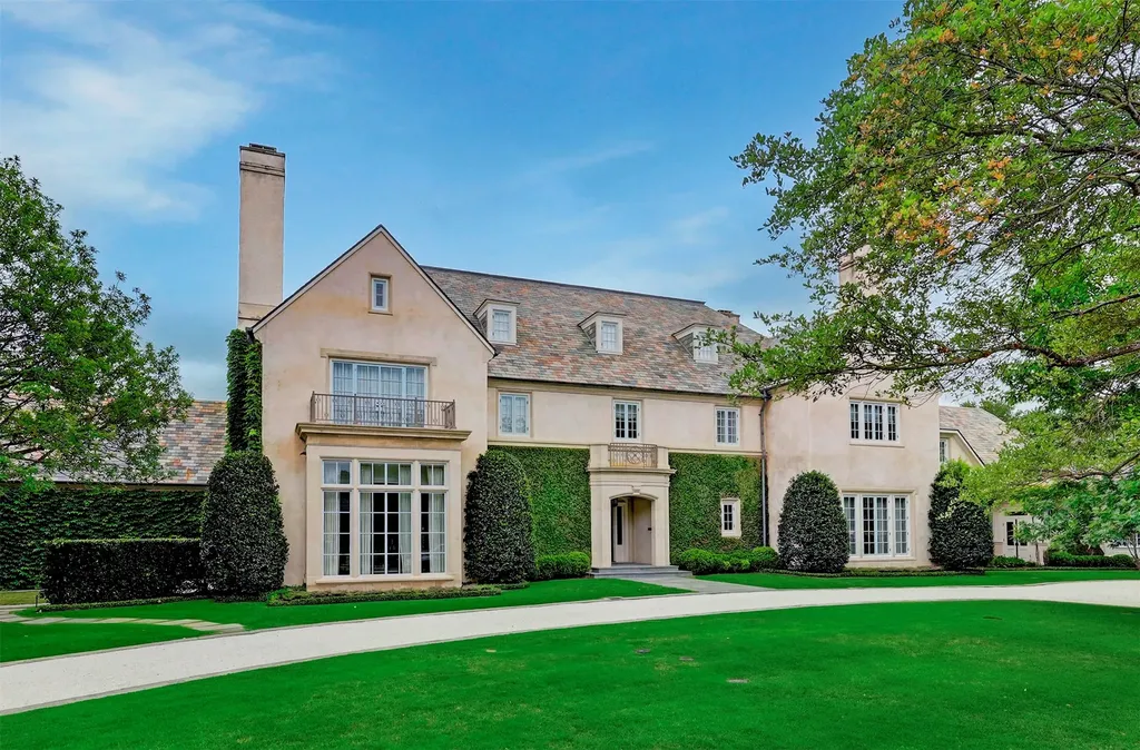 3 Briarwood Court Houston TX 77019
