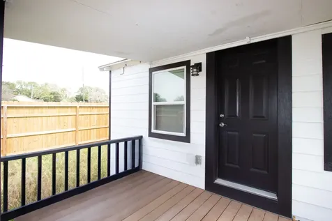 1819 Key Street Waller TX 77484
