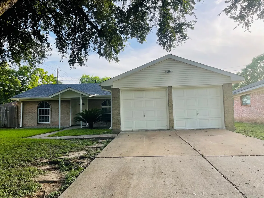 12431 Huntington Field Drive Houston TX 77099