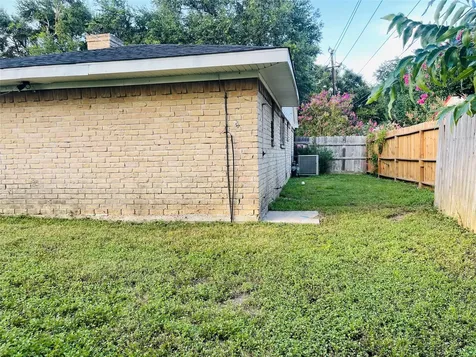 12431 Huntington Field Drive Houston TX 77099