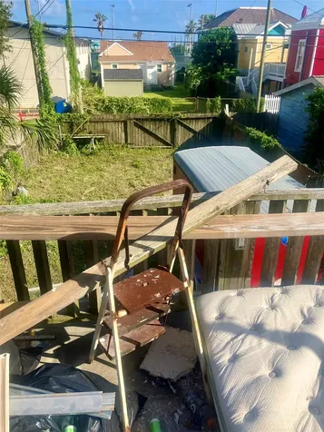2721 P 1/2 Avenue Galveston TX 77550