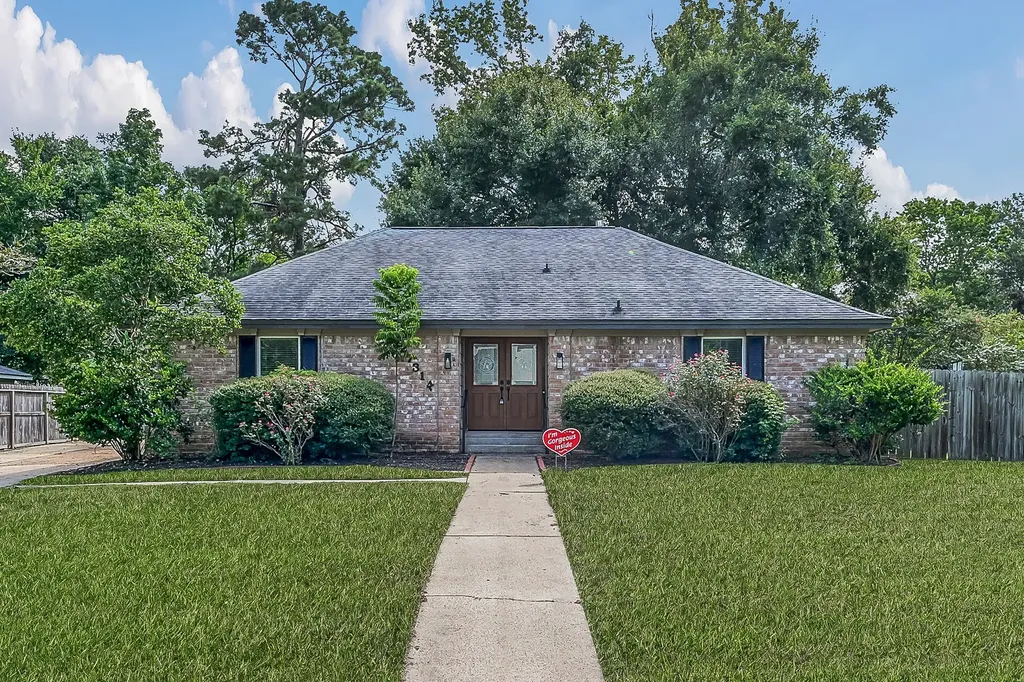 27314 Farmcreek Drive Huffman TX 77336