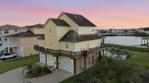 2009 Oceanview Drive Seabrook TX 77586
