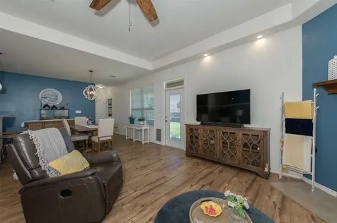 4265 Green Pastures North Zulch TX 77872