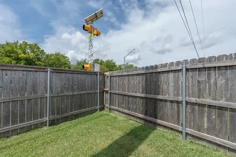 3718 Bridle Court College Station TX 77845
