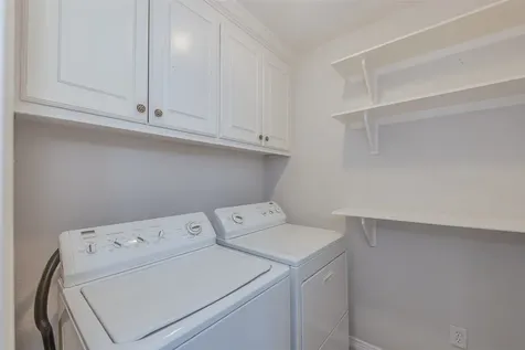 3718 Bridle Court College Station TX 77845
