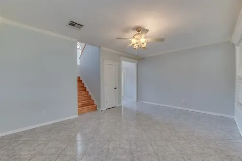 3718 Bridle Court College Station TX 77845