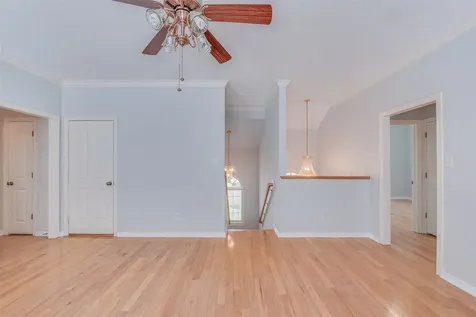 3718 Bridle Court College Station TX 77845