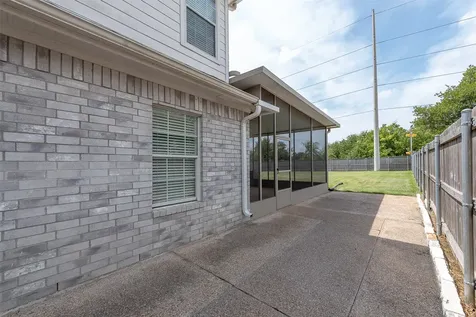 3718 Bridle Court College Station TX 77845