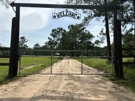 10654 Bevil Boulevard Lumberton TX 77625