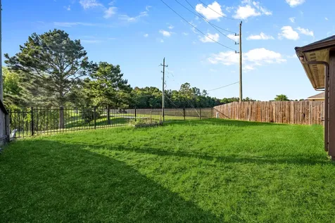 3027 Lockeridge Village Drive Spring TX 77386