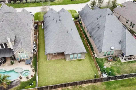 163 Greatwood Glen Drive Montgomery TX 77316