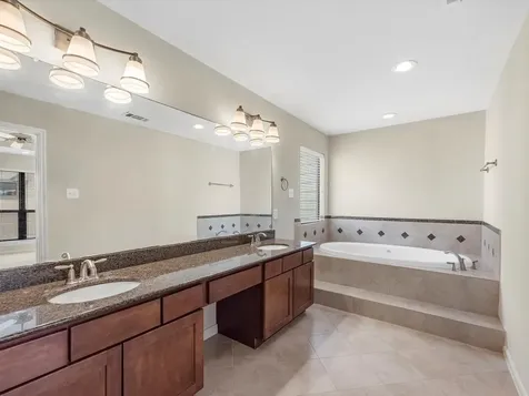 4217 Koehler Street Houston TX 77007