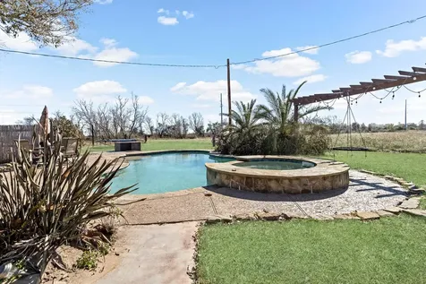 909 Turner Road Beaumont TX 77713