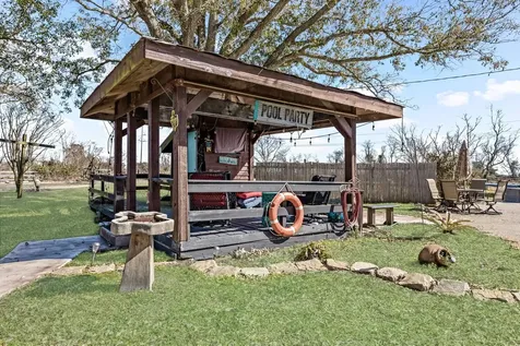 909 Turner Road Beaumont TX 77713