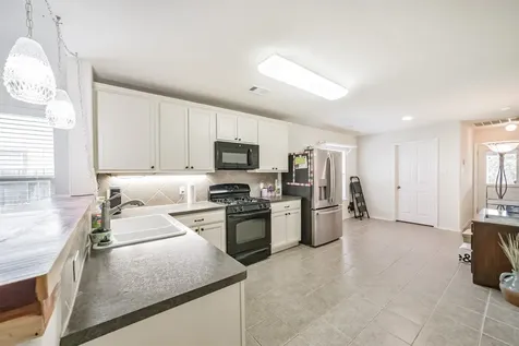 1609 Peach Dale Court Conroe TX 77301