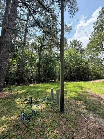 220 W Lake Shore Drive Livingston TX 77351