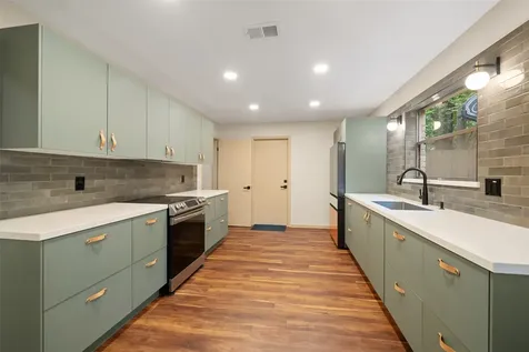 3402 Wildwood Ridge Court Houston TX 77339