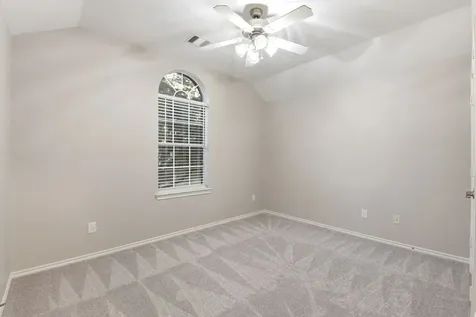 25542 Saddlebrook Village Drive Tomball TX 77375