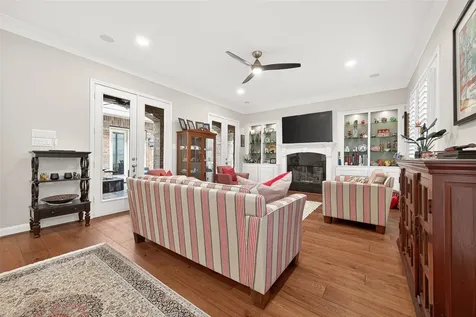 71 Mill Point Place The Woodlands TX 77380
