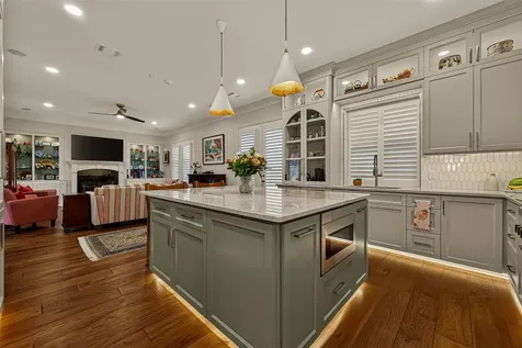 71 Mill Point Place The Woodlands TX 77380