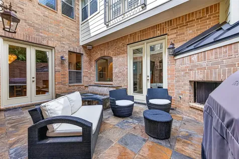 71 Mill Point Place The Woodlands TX 77380