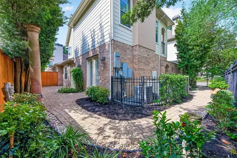 71 Mill Point Place The Woodlands TX 77380