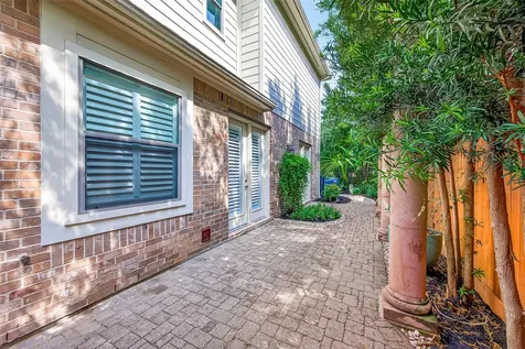 71 Mill Point Place The Woodlands TX 77380