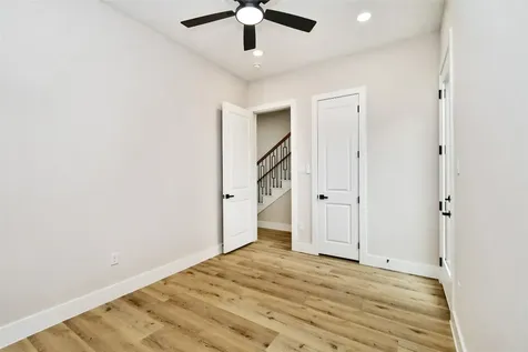 3231 Tuam Street Houston TX 77004