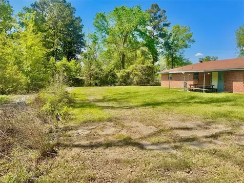 303 Charles Street Cleveland TX 77327