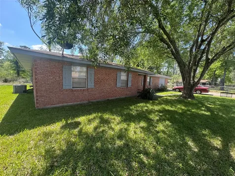 303 Charles Street Cleveland TX 77327