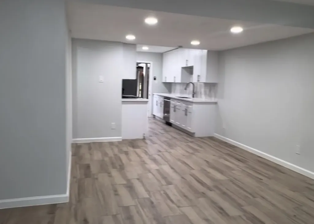 10126 Emnora Lane Houston TX 77080