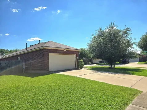 19435 Mystic Cypress Drive Houston TX 77449