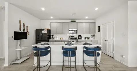 1326 Ponderosa Pine Drive Rosharon TX 77583
