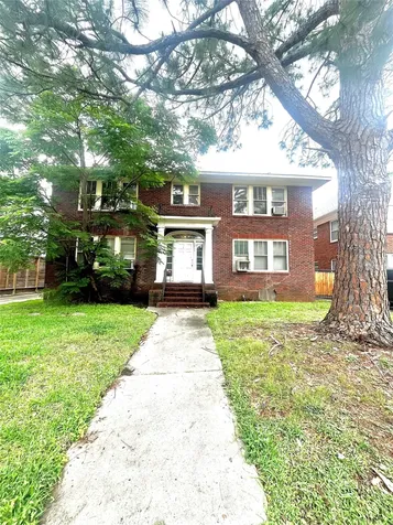 1711 W Main Street 3 Houston TX 77098