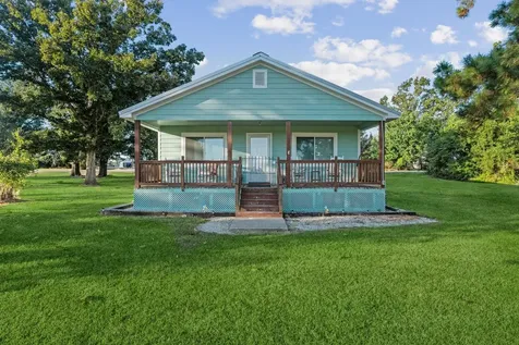 219 Lakeshore N Onalaska TX 77360