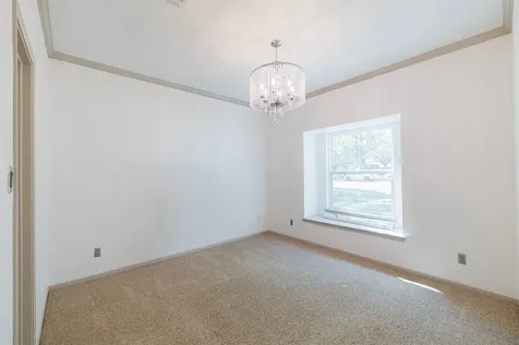 1520 Lakefield Drive Sealy TX 77474