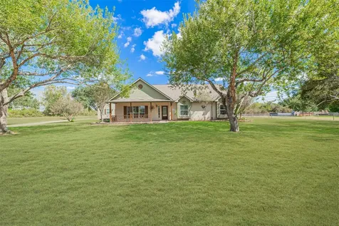 1520 Lakefield Drive Sealy TX 77474