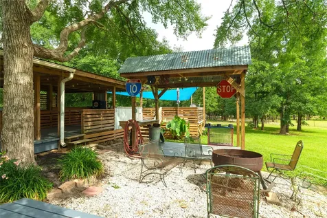 87 Coonville Road Huntsville TX 77320