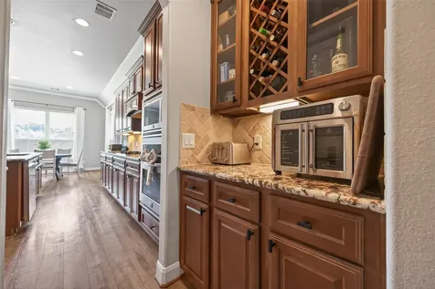 2014 Holly Manor Court Katy TX 77493