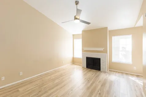 14600 Fonmeadow 1106 Houston TX 77035