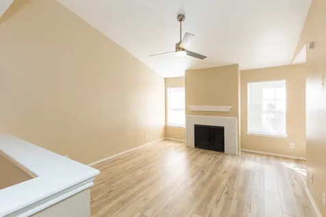 14600 Fonmeadow 1106 Houston TX 77035