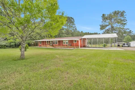57 Family Lane New Waverly TX 77358