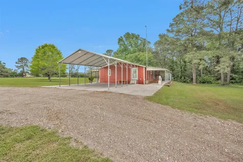 57 Family Lane New Waverly TX 77358