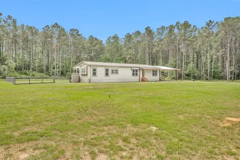 57 Family Lane New Waverly TX 77358