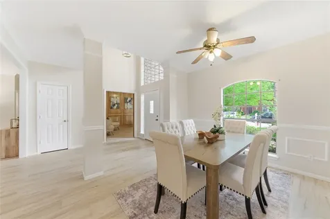 13615 Robin Hill Court Houston TX 77059