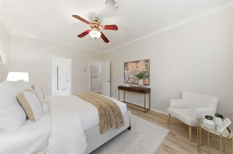 13615 Robin Hill Court Houston TX 77059